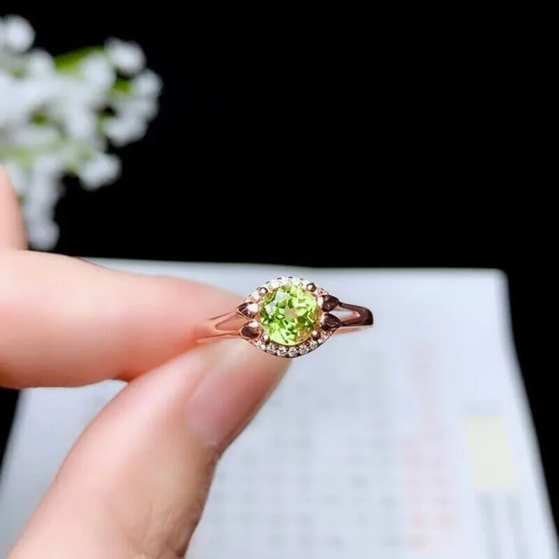 6mm Simple Round Cut Peridot 925 Sterling Silver Ring