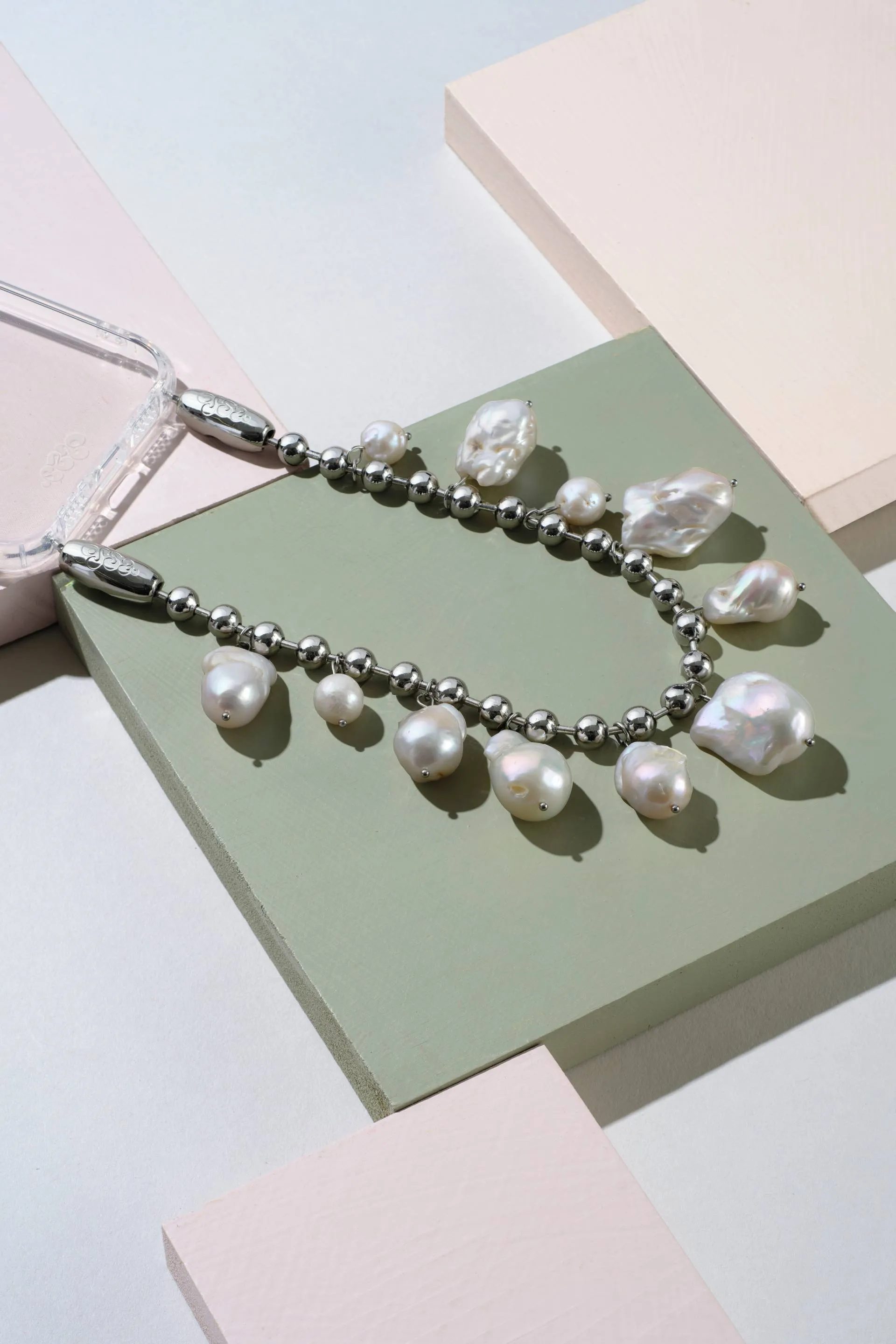 Baroque Pearl Ballchain Wristlet