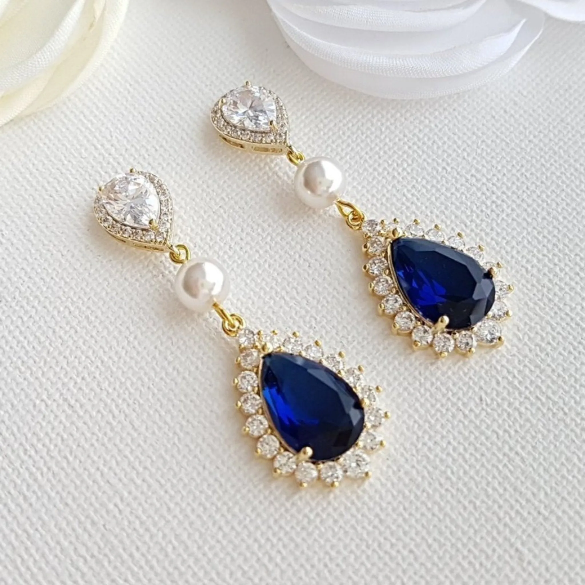 Blue Crystal Earrings Gold-Aoi