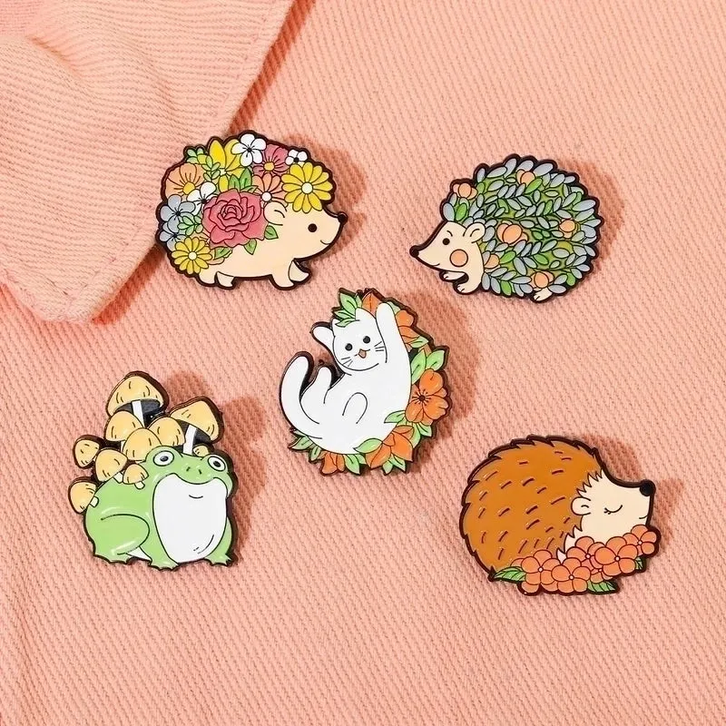 Fashion Pin Hedgehog Cat Frog Alloy Enamel Unisex Brooches