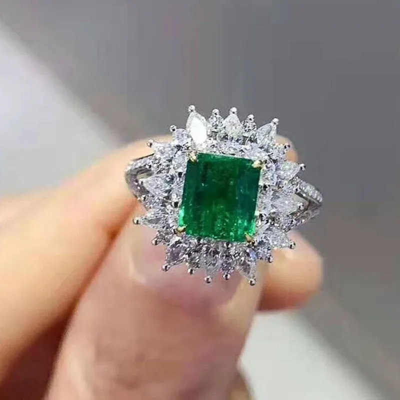 Huitan Luxury Green CZ Rings for Bridal / Wedding Ceremony , Party Fashion Ring