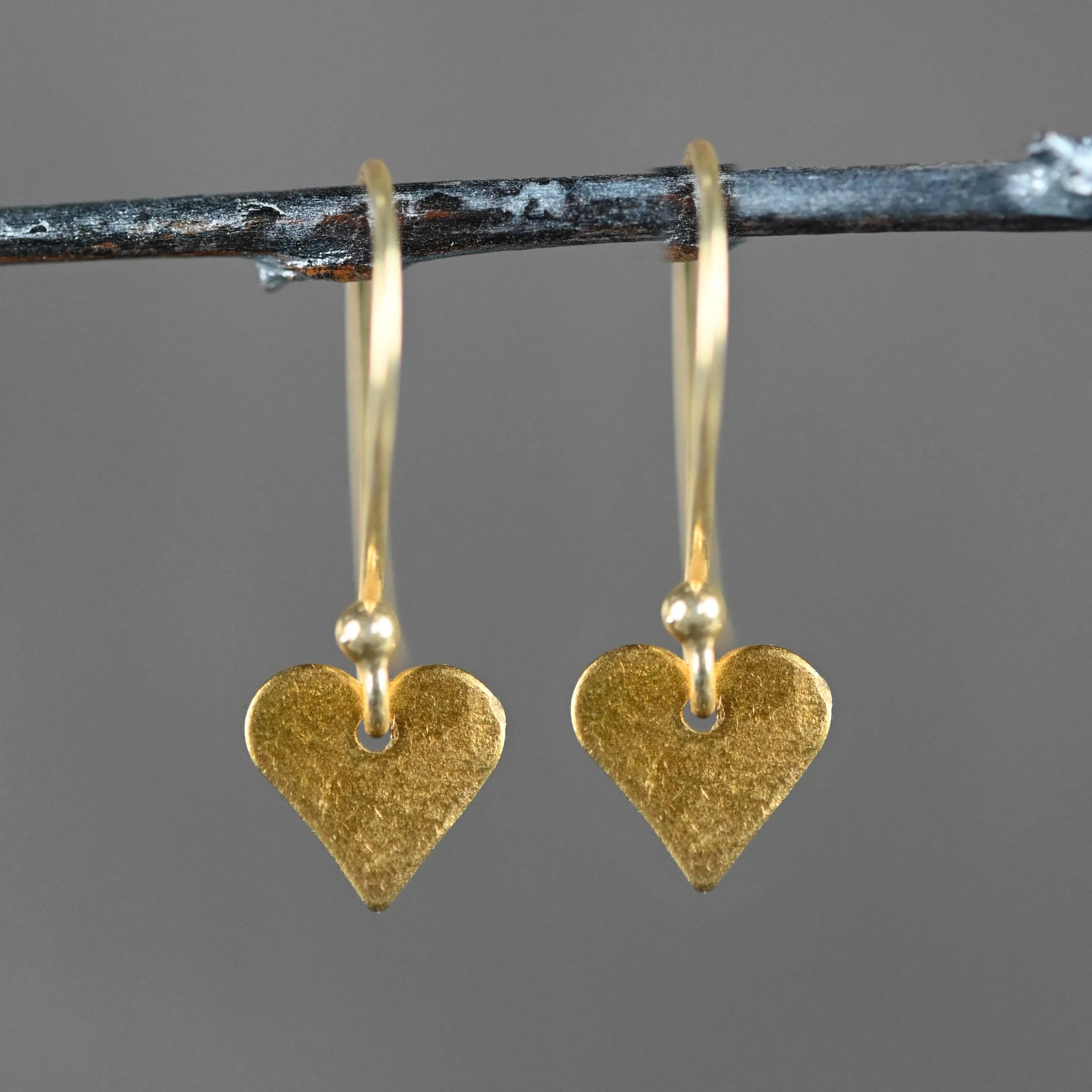 KBD Studio 18kt Gold Plated Hammered Hearts Dangle Earrings