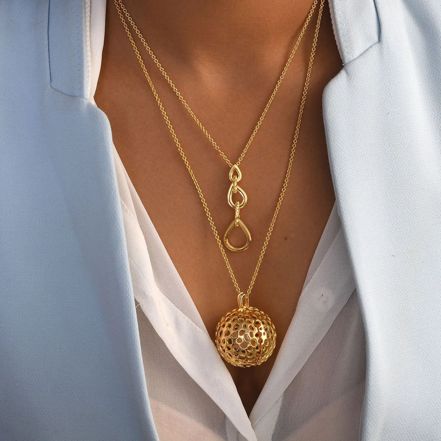 Lattice Globe Necklace with Rose Quartz