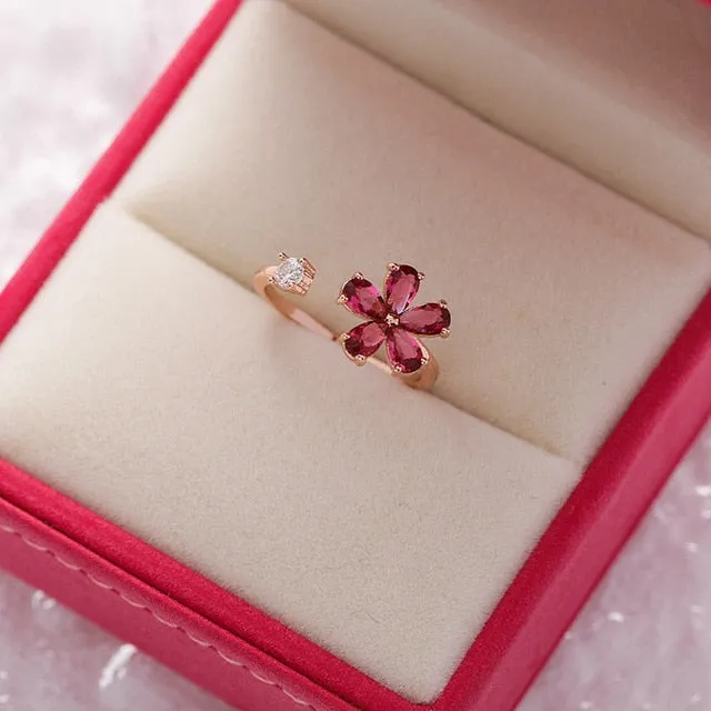 New Exquisite Crystal Flower Ring for Women