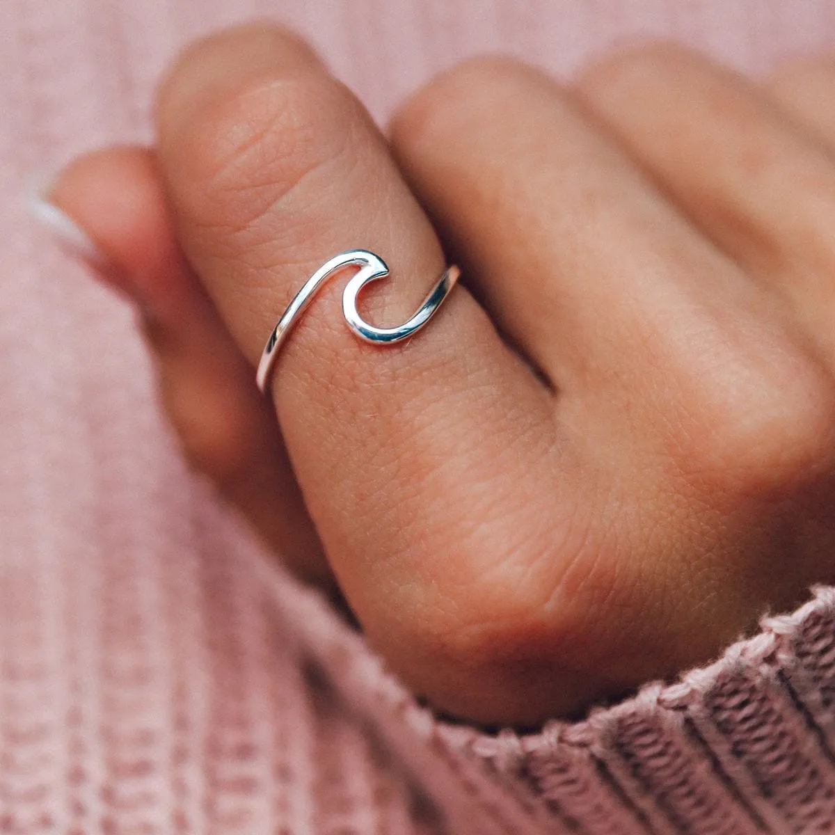 Pura Vida Wave Ring ~ Silver