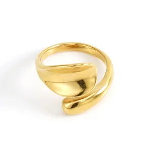 Trendy Gold Wave Ring – Twisted Cocktail Ring for Women